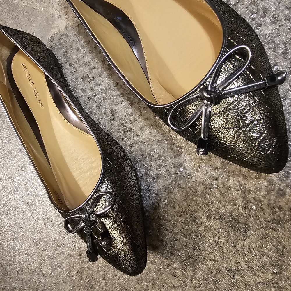 Antonio Melani Black Textured Women's Shoes